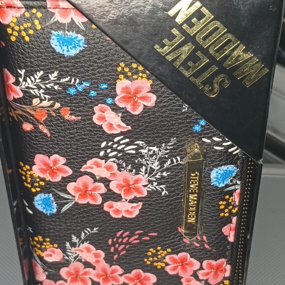 Steve Madden Women's Floral Canvas Tri-fold Design Wallet - NEW - Picture 14 of 16